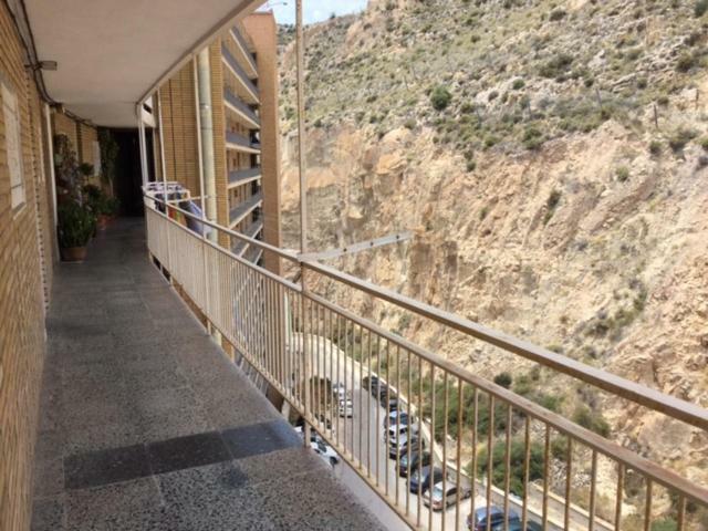 Apartamento En Albufereta Con Vistas Al Mar Daire Alicante Dış mekan fotoğraf